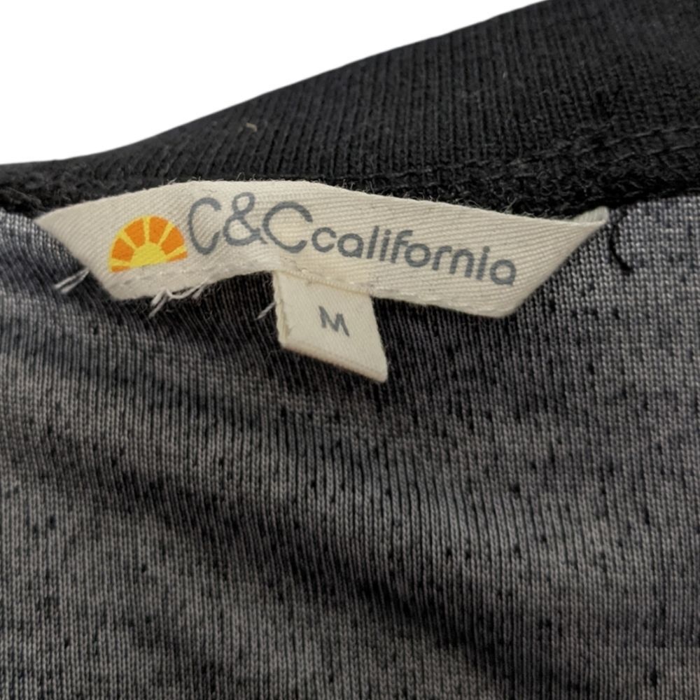 NWT C&C CALIFORNIA Cut Out Cold Shoulder Star Velour Pullover M - Picture 4 of 9